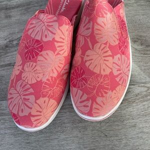 Clarks Pink Leaf Pattern Loafers